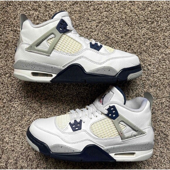 Nike Air Jordan 4 Retro Midnight Navy Size 6.5 Youth (Size 8 Women's) - Picture 1 of 9